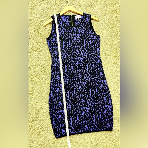 Milly Designer Purple & Black Swirl Pattern Knit Dress - Picture 5 of 8